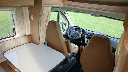 Sporty Sunlight T68 from 2015