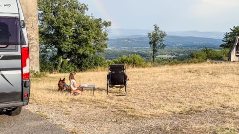 Freddy – Freddy | 4p adventure camper • compact, compleet & off-grid.