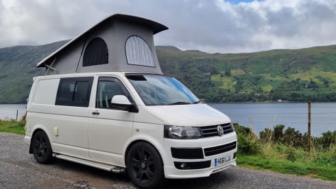 Buffy – White VW T5