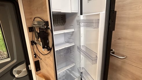 Dignity  – Insurance Included, Luxury Van 4 with Fixed Bed 