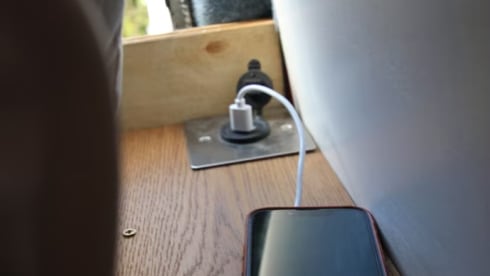 Zack  – 2-Bett-Ford-Bus von 2010