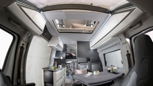 Adria Twin Sport 640 SGX – New 2025 spacious Campervan for 4
