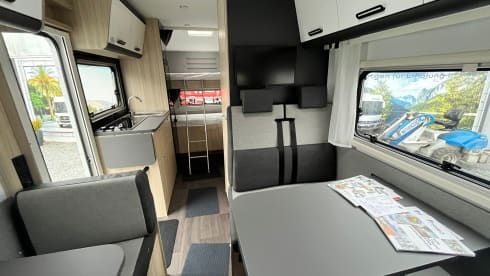 A70 DK – Motorhome SunLiving A70 DK Alkoven #Family vacation