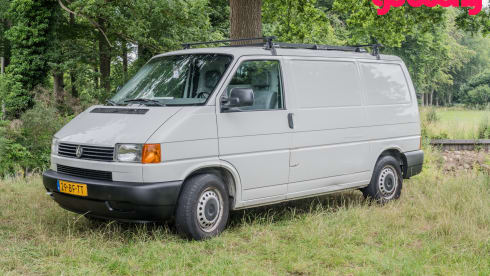 Brum – Volkswagen campervan from 2002 (2p)