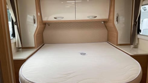 Holistic Moto – 4 berth Fiat semi-integrated from 2020