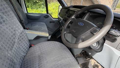 Bingwu – 2 berth Ford campervan from 2007