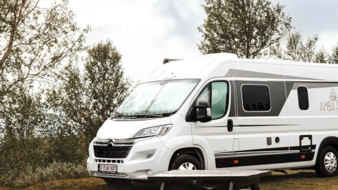 Elios Van 63 Family  – 4p Adria Mobil bus from 2024