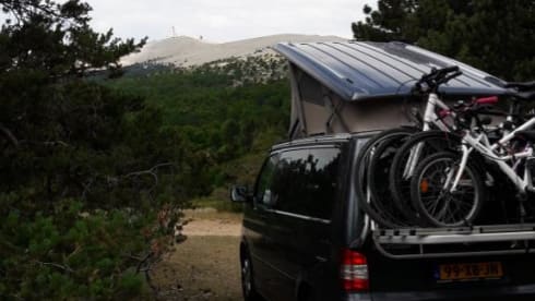 California  – 4p Volkswagen Bus camper, our dream camper