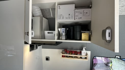 Sydney 1 – Wheelchair accessible motorhome with care facilities