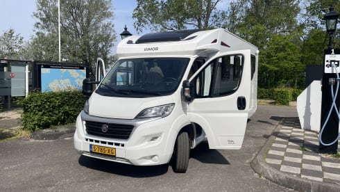 Schink – 5p Fiat semi-integrated uit 2021