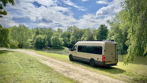 2p Volkswagen bus from 2012