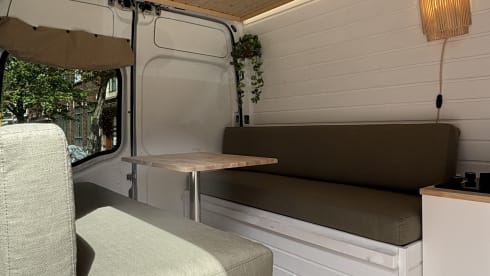 Benny – Offgrid Renault master 2P NEW! 