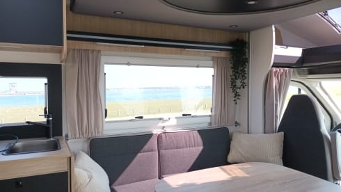 Chausson 720, super cozy, very large living space