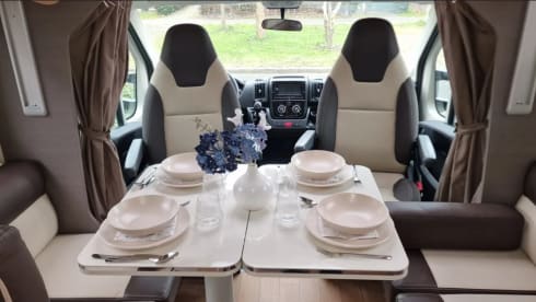 4p Fiat semi-integrated uit 2020