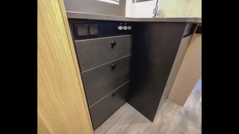 Sunny – Sunlight Adventure