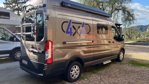 Font Vendome Ford forty 4x4