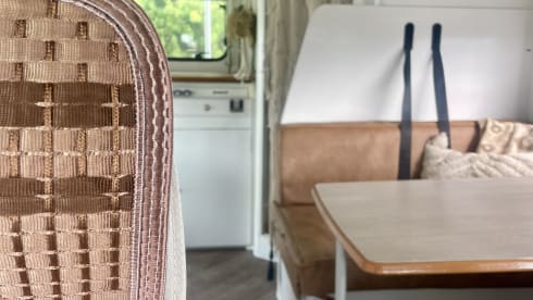 Coby Dethleff – Boho house on wheels