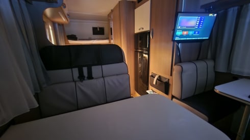 Nazareth gezinsmobilhome – 7p Fiat alcove uit 2017