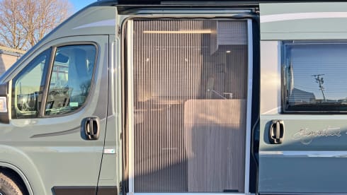 Betty George – Elddis 4 berth Automatic Campervan 2024 With Double Bed Pop Top