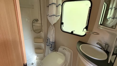 5p Ford alcove uit 2008