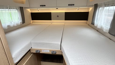 Starlink – **May Promotion** 4p Sunlight T670s Semi-integrated Automatic
