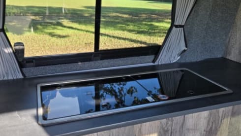 Wanderlust Wagon – *New* Ultimate Comfort 2021 Auto 4 Berth VW T6 Campervan with Heating