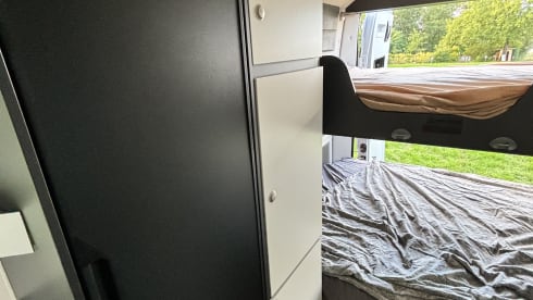 Offgrid 4 persoon Campervan - Elios Family 63