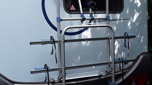 Hymer with roof air conditioner!!