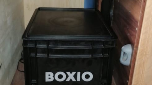 Poros – Poros: the compact van that you park like a car