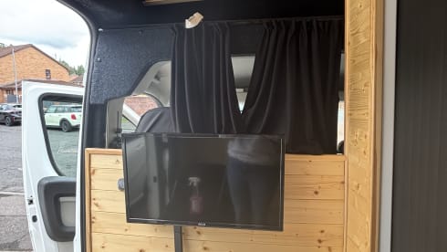 Freedom  – 3 berth Citroën Camper  from 2019