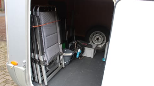 SPACIOUS LUXURY EQUIPPED CAMPER 2008