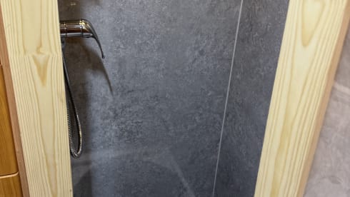 Honeybee  – Volkswagen semi-intégré 2 places de 2008