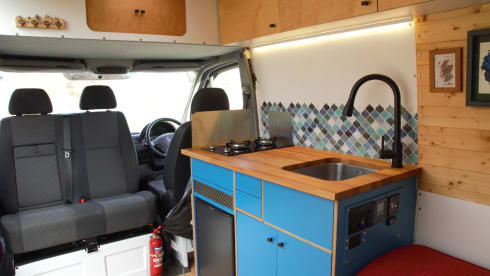Art – Hand-crafted. INS. INCL. IN PRICE. Low deposit. Off grid Mercedes.