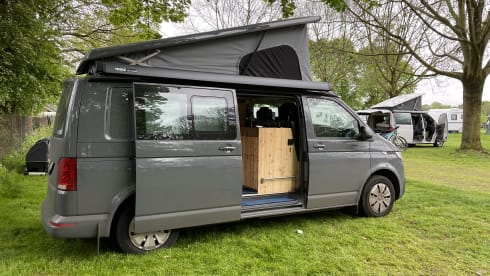 Aster – 4p Volkswagen campervan from 2024