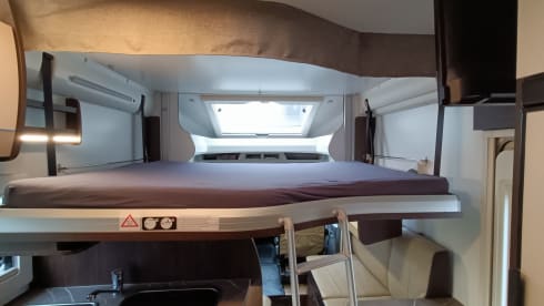 Luxury Ford Cocoon 463 - AUTOMATIC - Winter version - 2022