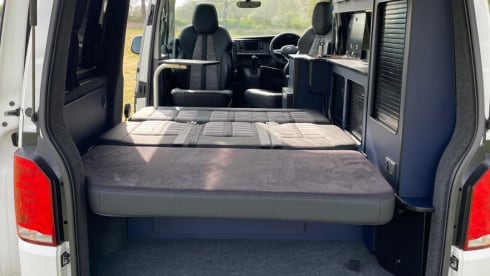 Bob – 4 berth VW Campervan (2023)