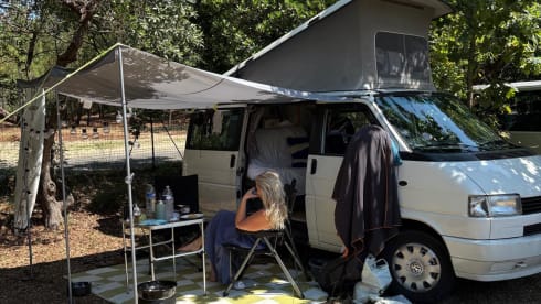 4p Volkswagen campervan uit 1995