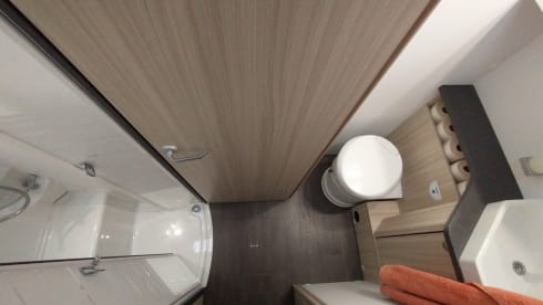 FreeLiving – AUTOMATIC with level system, extra long beds. ALSO WINTER