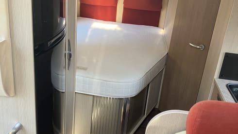 2 press Bürstner semi-integrated from 2014