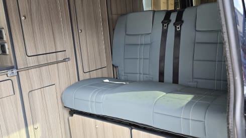 Wild Wanderer – 4 berth VW T6.1 - Insurance Included