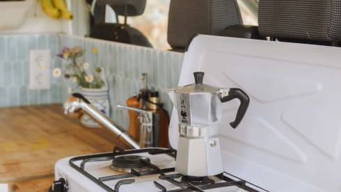 de Krullenbus – Bus Peugeot 2 places de 2012