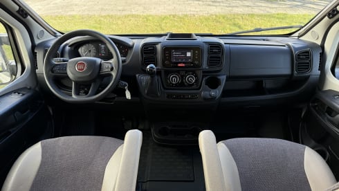 de kilometervreter – 5p Fiat Bürstner alcove from 2024 km free + 2 free electric scooters!