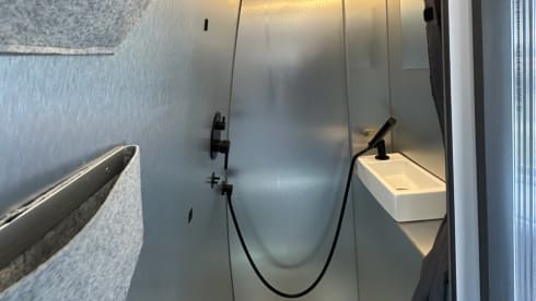 4p Other bus from 2019