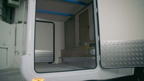 Connor the Commander – New 2024 large motorhome