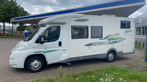  Camper Chausson/Fiat Ducato incl. Insurance & Roadside Assistance