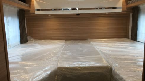 Moby – Detleff Integral (05/2021) with twin beds in the rear