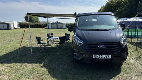 Daffy – 4 berth Ford Nugget Plus campervan from 2022