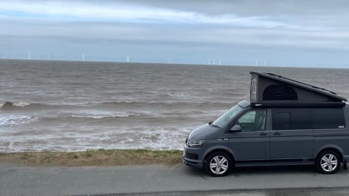 Christian Grey – Family Friendly T6 Camper, for 2-5 people "have a read on"