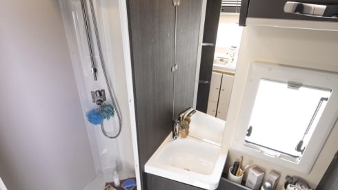 Mobi – 5p Roller Team semi-integrated from 2024