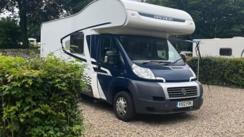 Travel The Wild – 6 berth Fiat Escape 696